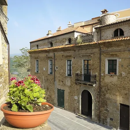 アパート Residenza Matarazzo E Le Sue Soffitte *