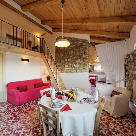 Residenza Matarazzo E Le Sue Soffitte Daire Castellabate