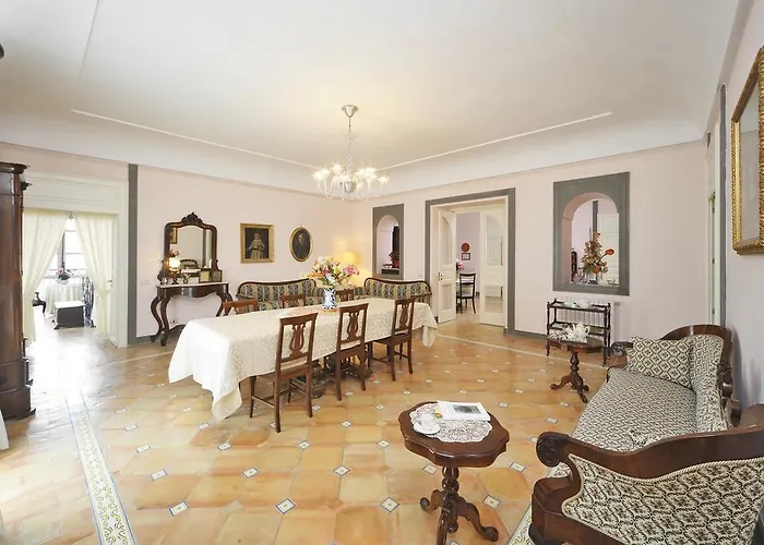 Residenza Matarazzo E Le Sue Soffitte *