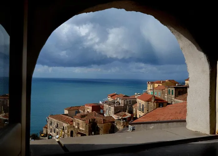 Residenza Matarazzo E Le Sue Soffitte Διαμέρισμα Castellabate