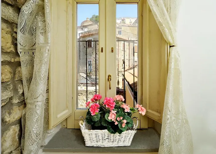 Residenza Matarazzo E Le Sue Soffitte Διαμέρισμα Castellabate